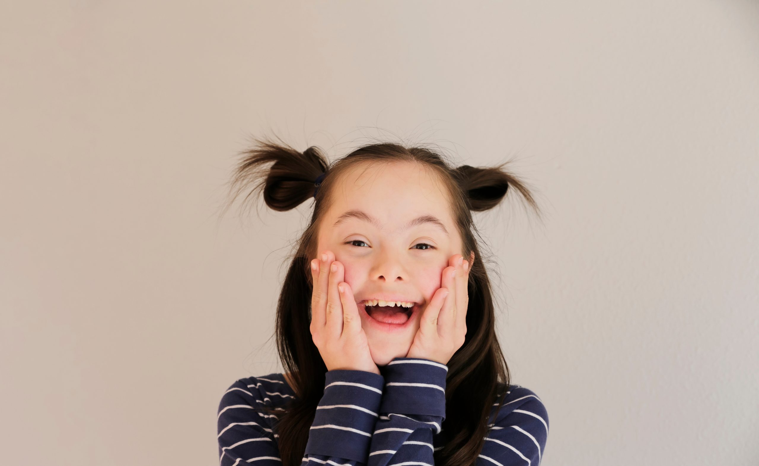 Families with children with Down Syndrome can benefit from the support, programs, and activities provided through the DSAP, Down Syndrome Association of Peel. Considering joining the DSAP family.